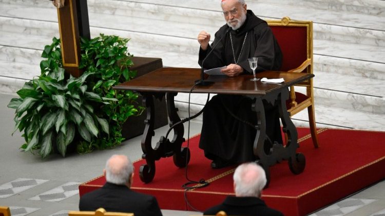 
                    Cardinal Cantalamessa gives second Lenten sermon
                