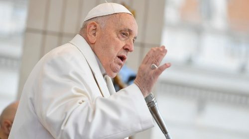 Папа: во время войны нельзя стыдиться переговоров