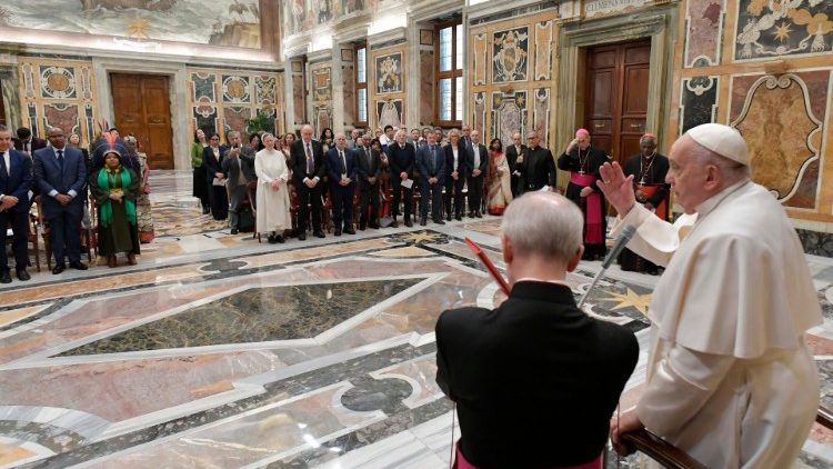 Pope Francis' audience with Pontifical Academy-led workshop on valuing wisdom of Indigenous Peoples