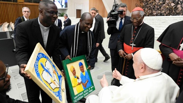 Audiencia del Papa a la comunidad nigeriana de Roma