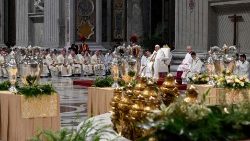 S papežem je somaševalo okoli 1500 duhovnikov