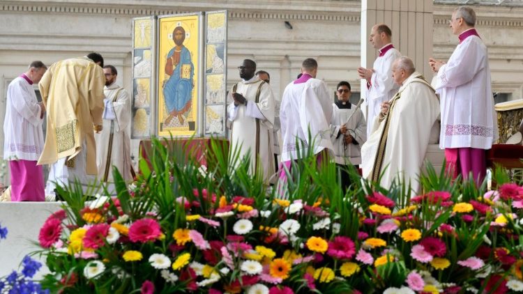 Papa Francisco na missa de Páscoa