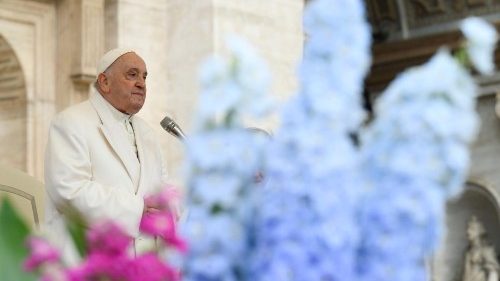 Папа: справедливость – условие для мира и противостояния коррупции