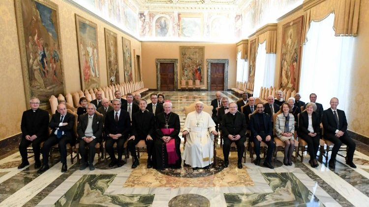 Papa Franjo s Papinskim odborom za povijesne znanosti