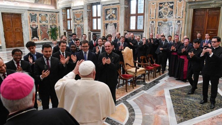 Popiežiaus susitikimas su Burgoso seminaristais 2024 m. balandžio 27 d.