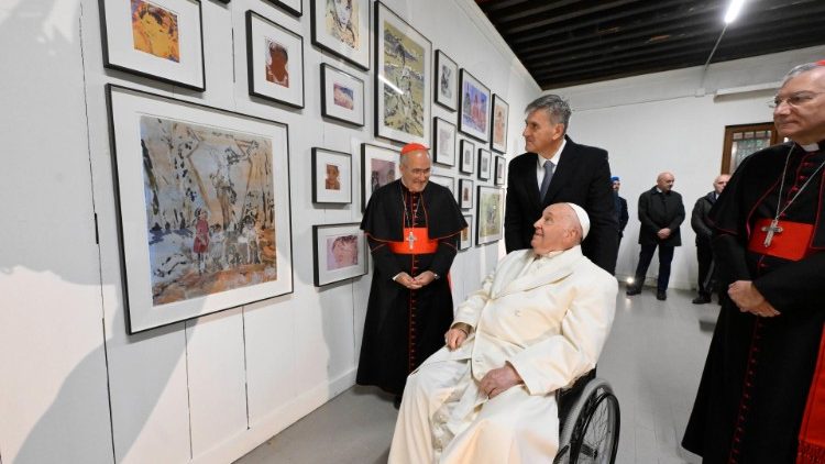 Papa Francesco visita il Padiglione della Santa Sede alla Biennale d'Arte di Venezia