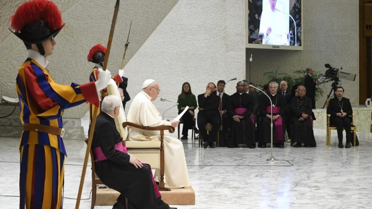 Papežova katecheze o ctnosti víry