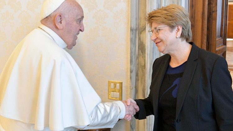 Popiežius priėmė Šveicarijos prezidentę