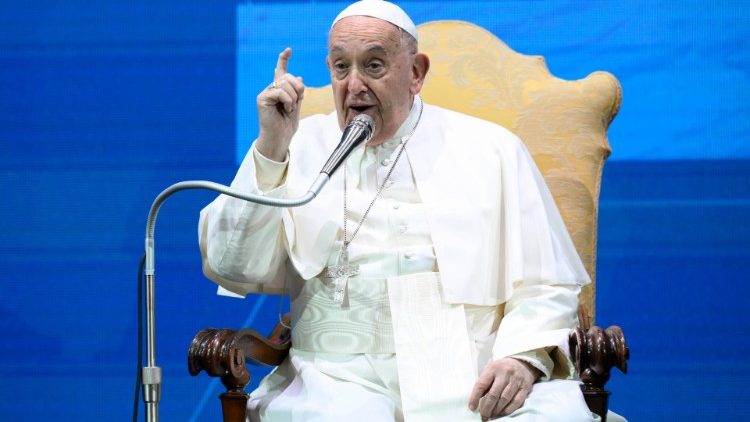 Papa Franjo na kongresu o natalitetu 