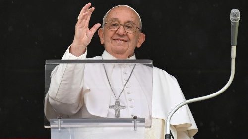 Папа: станем отголоском Святого Духа для других