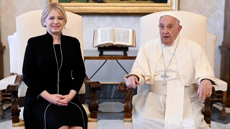 Papa Francesco e la presidente della Repubblica slovacca, la signora Zuzana Caputová