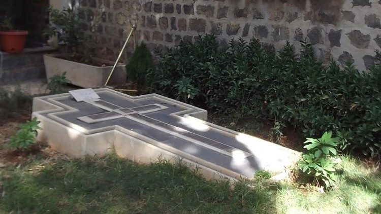 Tomb of Fr. Frans Van der Lugt 