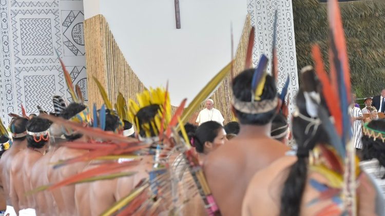 2018-01-19 Incontro con i Popoli dell Amazzonia nel Coliseo Madre de Dios