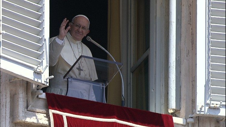 教皇フランシスコ、2018年7月22日、バチカンでの日曜正午の祈り