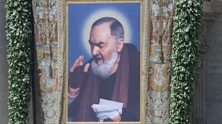 Il ritratto della canonizzazione di Padre Pio