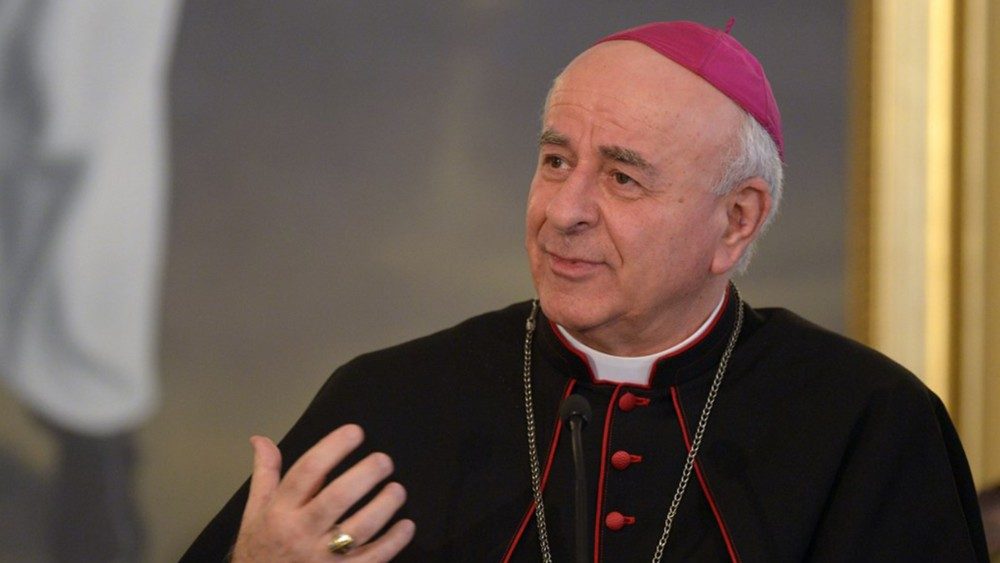 Monsignor Vincenzo Paglia, presidente della Pontificia Accademia per la vita e gran Cancelliere dell'Istituto Giovanni Paolo II su Matrimonio e famiglia