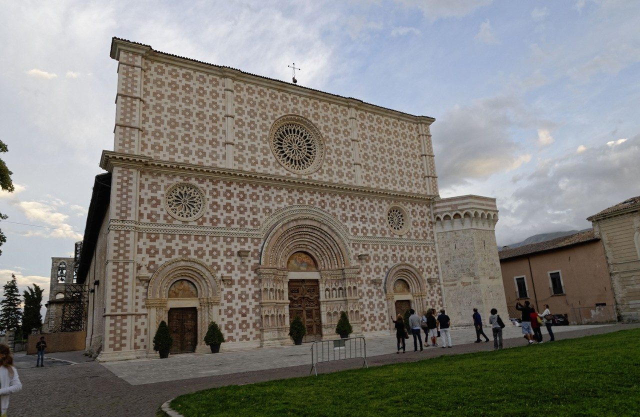 Francisco visitará L'Aquila el 28 de agosto para el Perdón Celestiniano - Vatican News