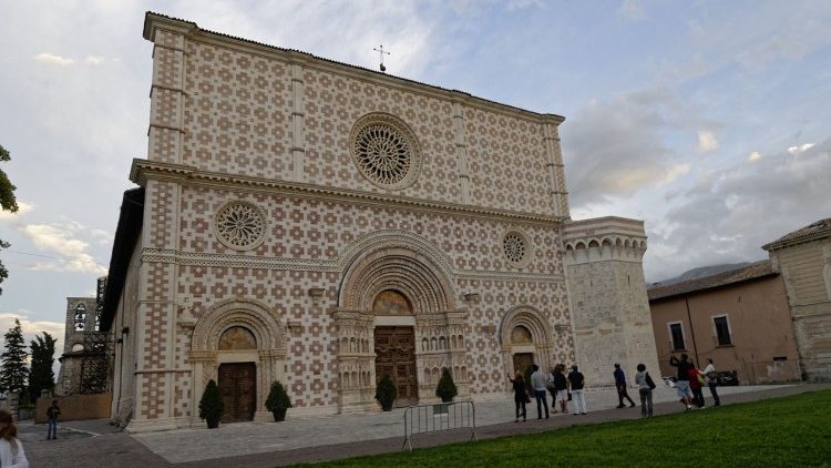 A collemaggiói Szűz Mária-bazilika
