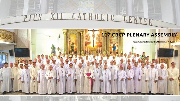 Biskupská konference Filipín při svém zasedání před dvěma lety