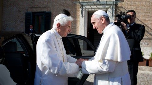 Benedikt XVI. würdigt „innere Kontinuität“ zu Pontifikat von Franziskus