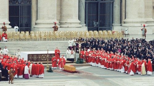 Comment se dérouleront les obsèques de Benoît XVI?