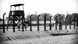 Un camp de concentration nazi.
