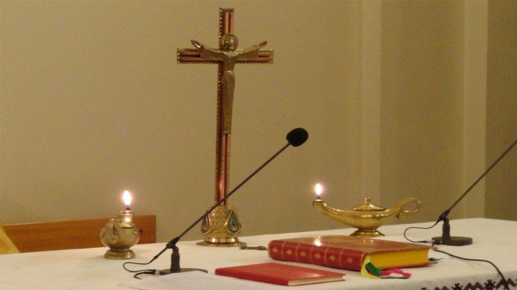 Altare nella cappella del Palazzo Pio addestrato per la liturgia ucraina