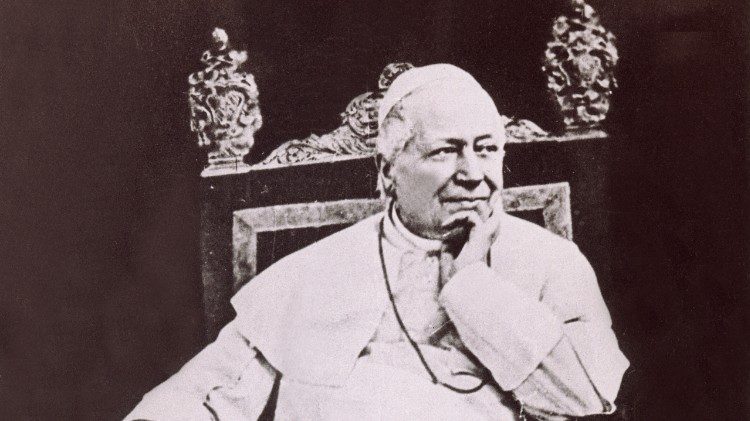 Le Pape Pie IX promeut en 1848 une campagne de vaccination envers la variole, en s'adressant particulièrement aux plus pauvres 