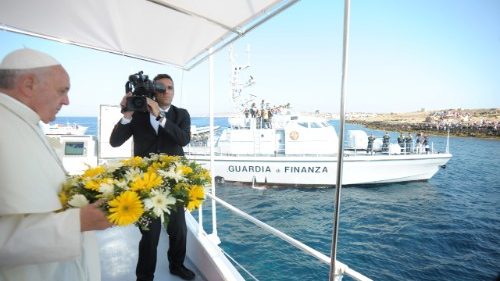 Vor fünf Jahren: Franziskus bei Migranten auf Lampedusa