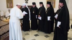 Členové synody Ukrajinské řeckokatolické církve se setkali s papežem Františkem