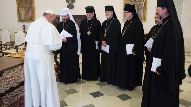 Members of the synod of the Ukrainian Greek Catholic Church meet with Pope Francis