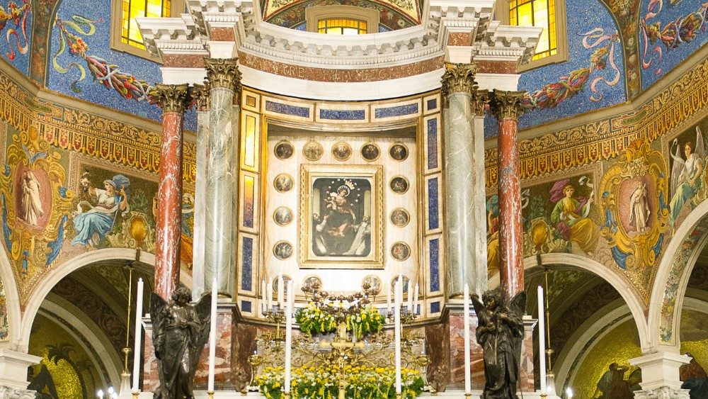 2015-03-21 Papa Francesco visita il santuario della madonna di Pompei