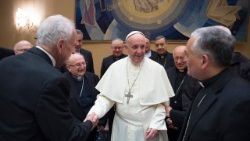 Em maio de 2017, o Papa encontrou-se com os bispos chilenos no Vaticano