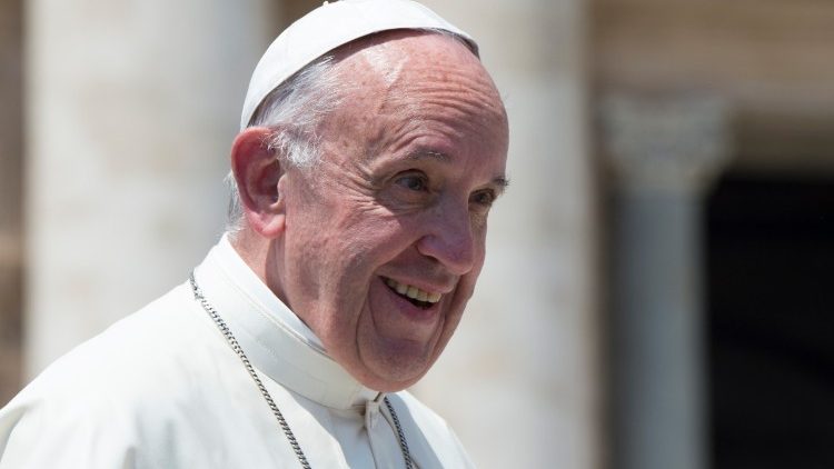 Papež Frančišek na binkoštni dan 4. junija 2017.