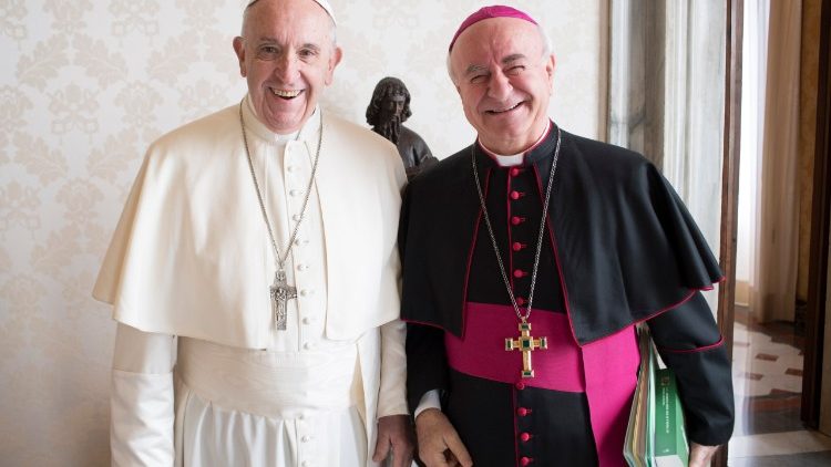 Papež Frančišek in msgr. Vincenzo Paglia