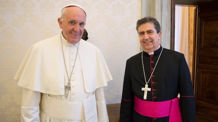 2018-02-01 Папа Франциск и архиепископ Мигел Буендия, 01.02.2018