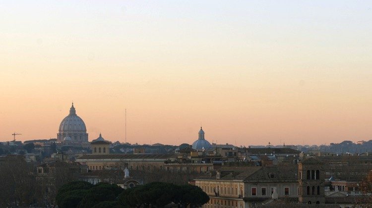 Panoramic view of Vatican and the city of Rome