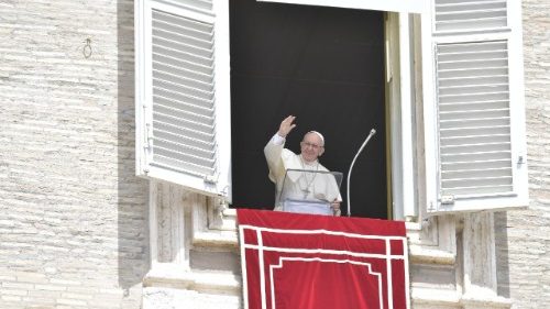Påvens Regina Coeli "Bli kvar i Jesus som grenar till vinstocken"