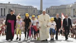 مقابة البابا فرنسيس العامة مع المؤمنين 13 حزيران 2018 