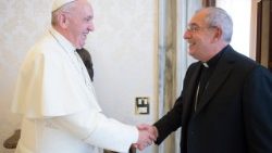 Le Pape François et le cardinal Angelo De Donatis, ici en avril 2018