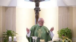 Papa Francisco misa Santa Marta cristianos desmemoriados sal  vida