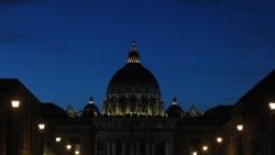 Petersdom schaltet zur Earth Hour 2023 seine Lichter aus
