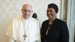 Audiencia del Papa con Bernice Albertine King, hija de Martin Luther King.
