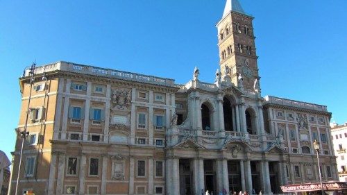 Roma rivive il miracolo della nevicata: un momento di grazia e stupore per i fedeli