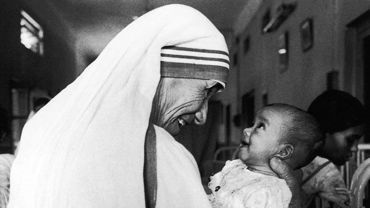 Mor Teresa ga som gave det hun fikk som gave.