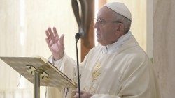 Papa Francisco reanuda la Misa en Santa Marta después de la pausa de verano. 