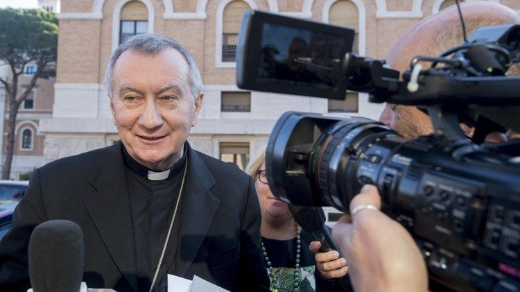 Kardinal Pietro Parolin öffnet Diskussion über Zölibat
