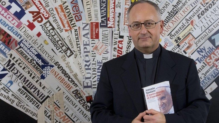 Leiter der Jesuitenzeitschrift ist Pater Antonio Spadaro