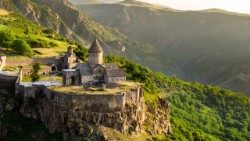 Mosteiro Tatev na região de Goris, a 316 km de Yerevan, sudeste da Armênia, construído no século X. (©mantvydasd - stock.adobe.com)