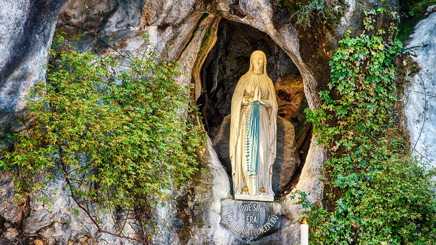 Virgen de Lourdes del Vaticano